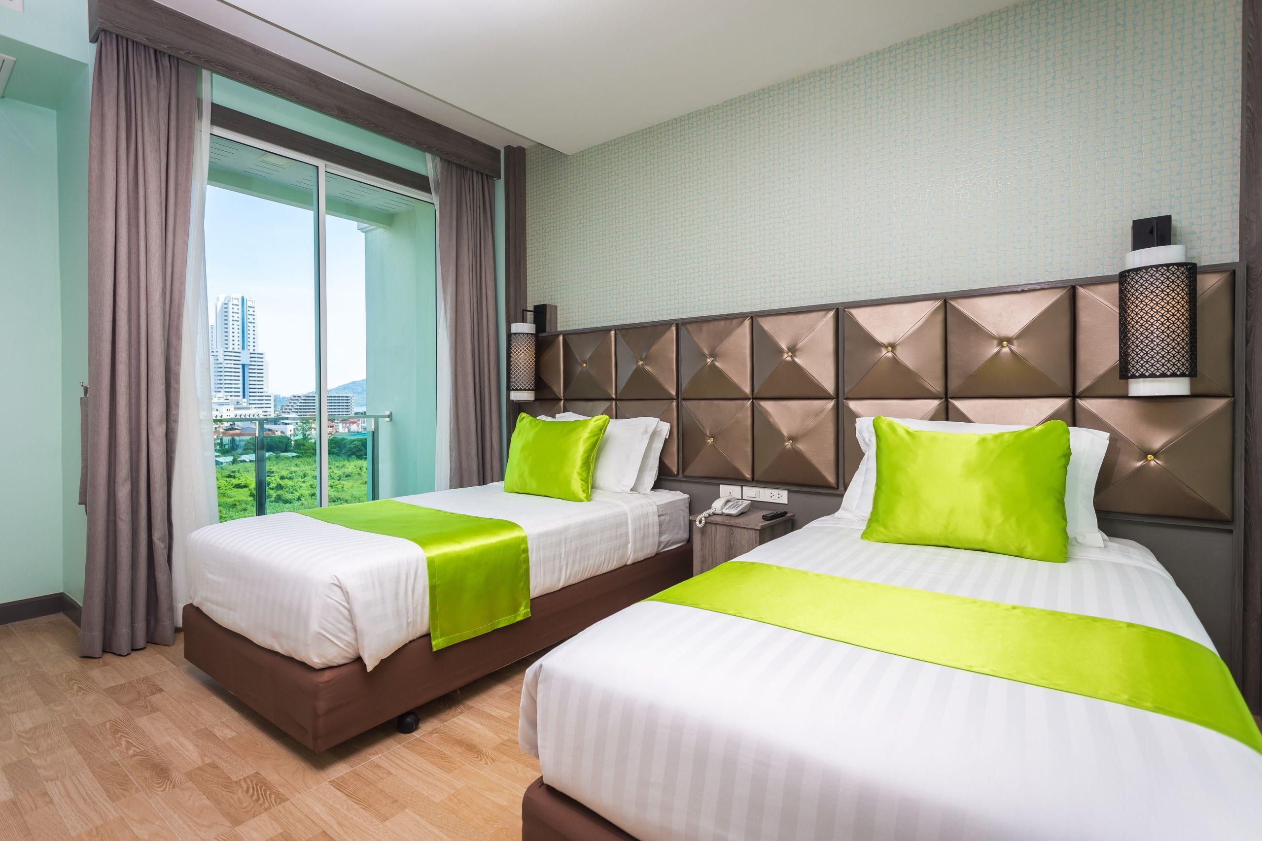 Add Plus Hotel&Spa Patong Exterior foto