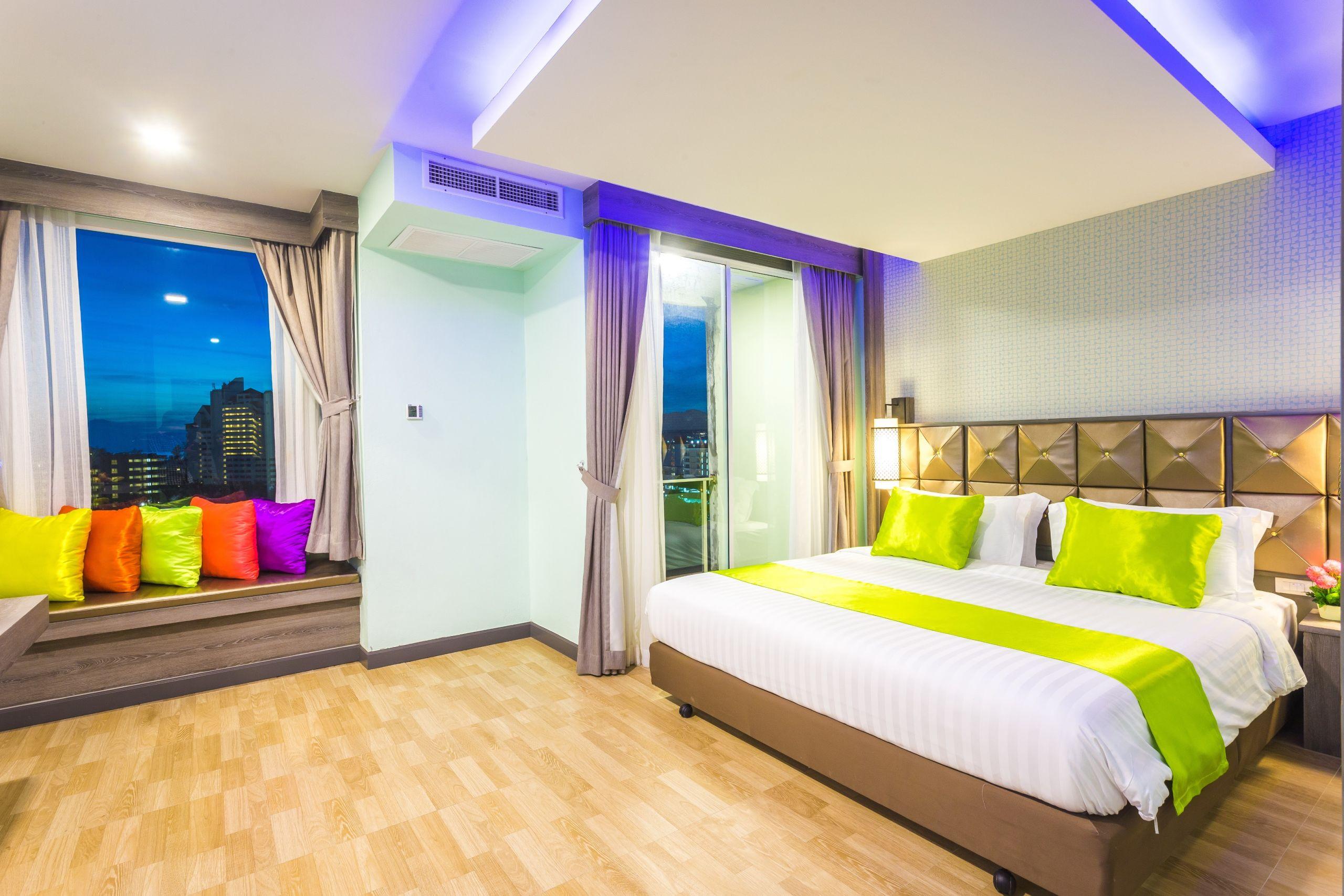 Add Plus Hotel&Spa Patong Exterior foto