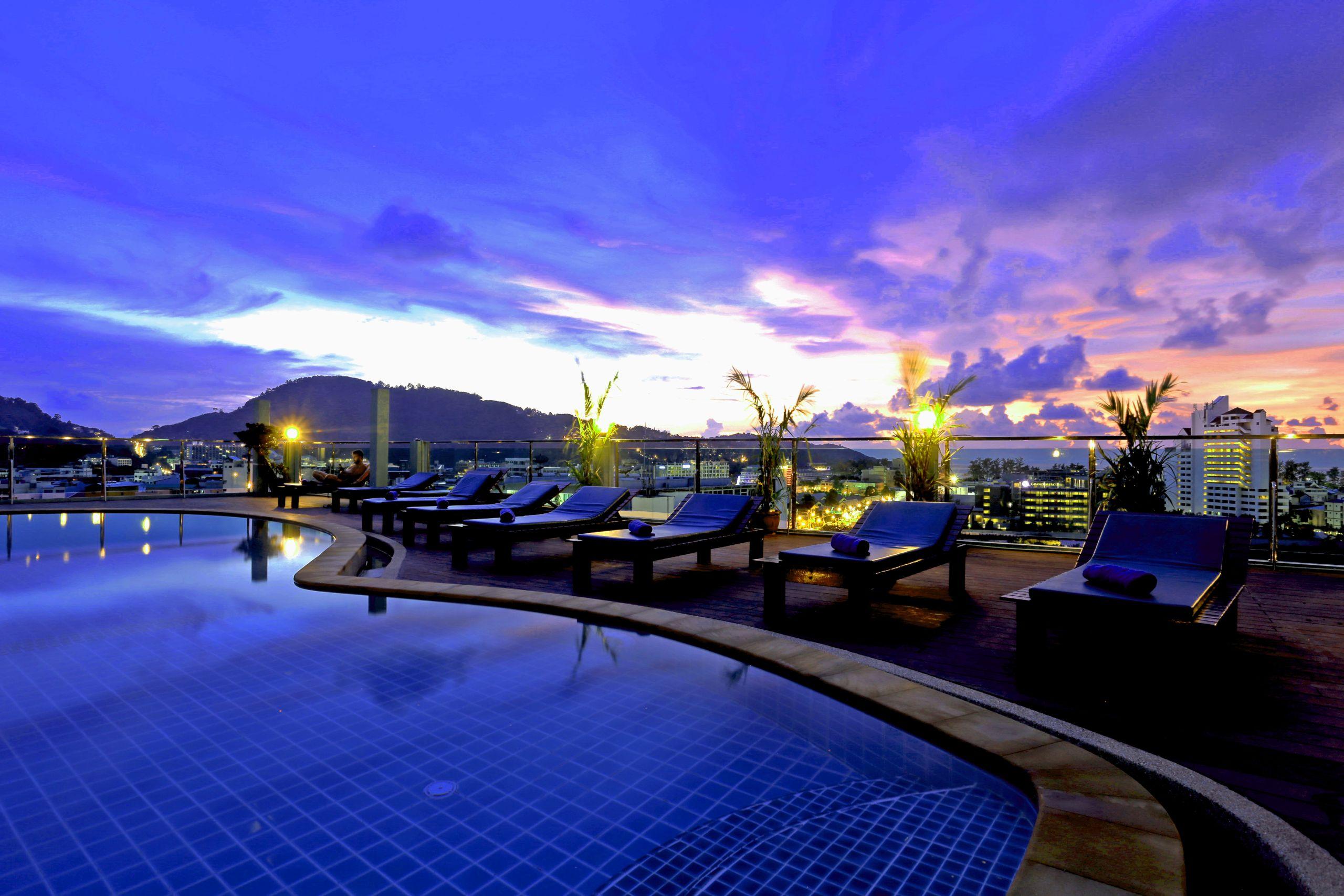 Add Plus Hotel&Spa Patong Exterior foto