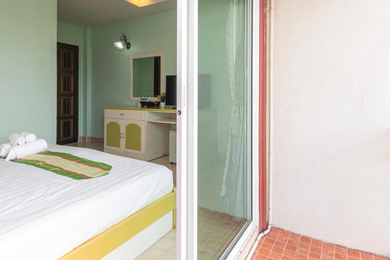 Add Plus Hotel&Spa Patong Exterior foto