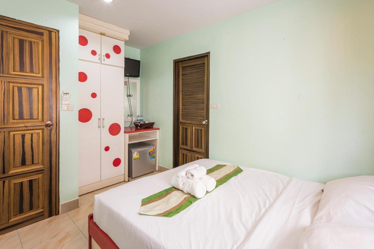 Add Plus Hotel&Spa Patong Exterior foto