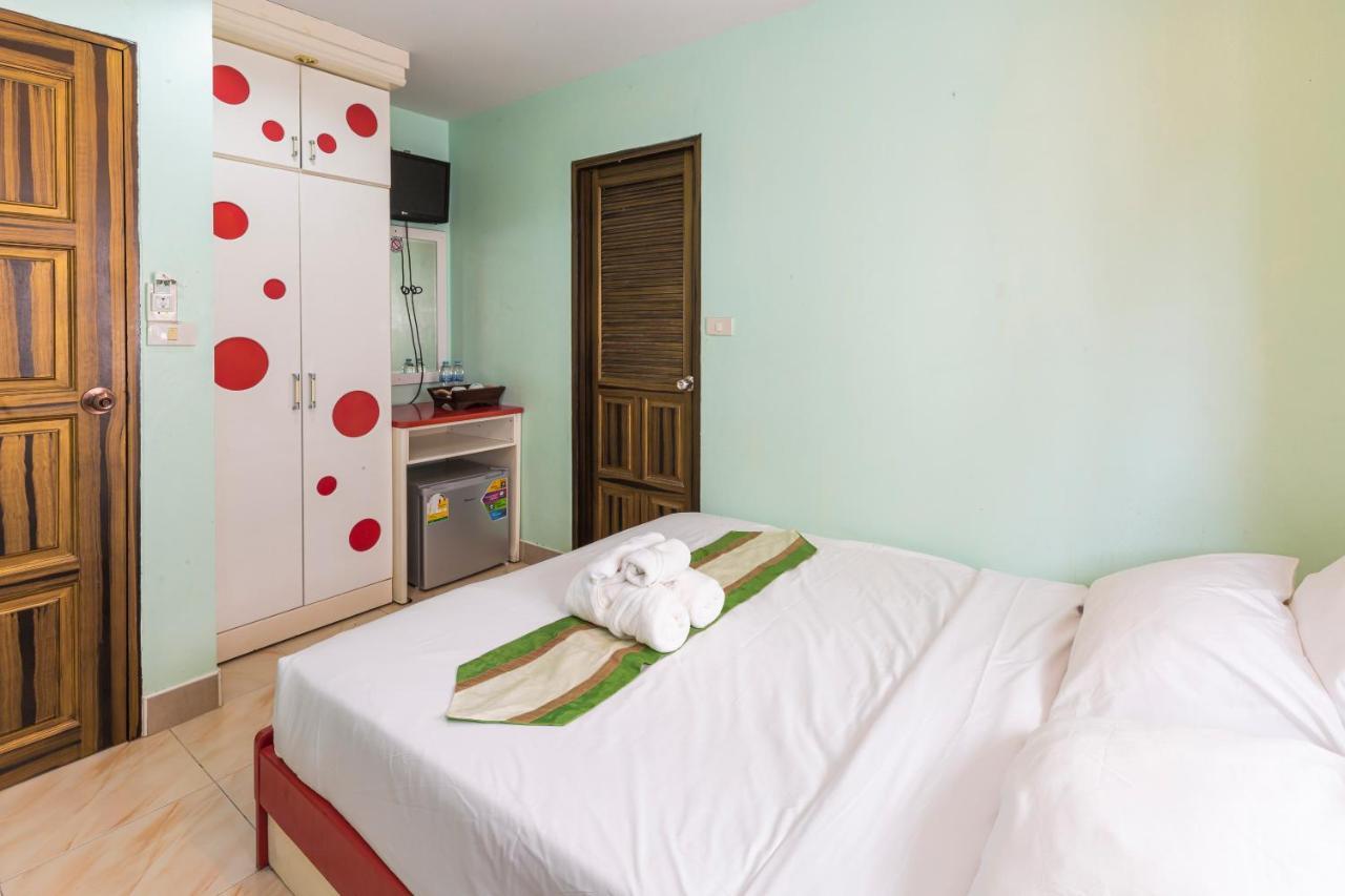 Add Plus Hotel&Spa Patong Exterior foto